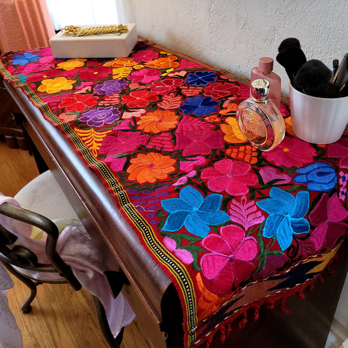 4' Pinks 2 Table Runner